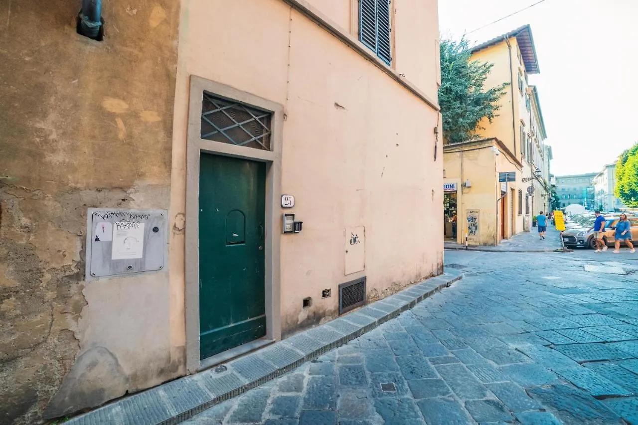 S2 - Serristori Tower Apt - Dolcevita Holiday Florence Apartment